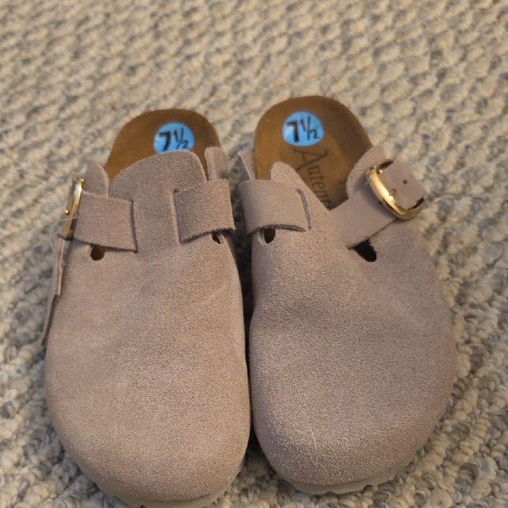 AUTENTI Suede Mule with Decorative Buckle - Light Beige Size 38 - Picture 2 of 5